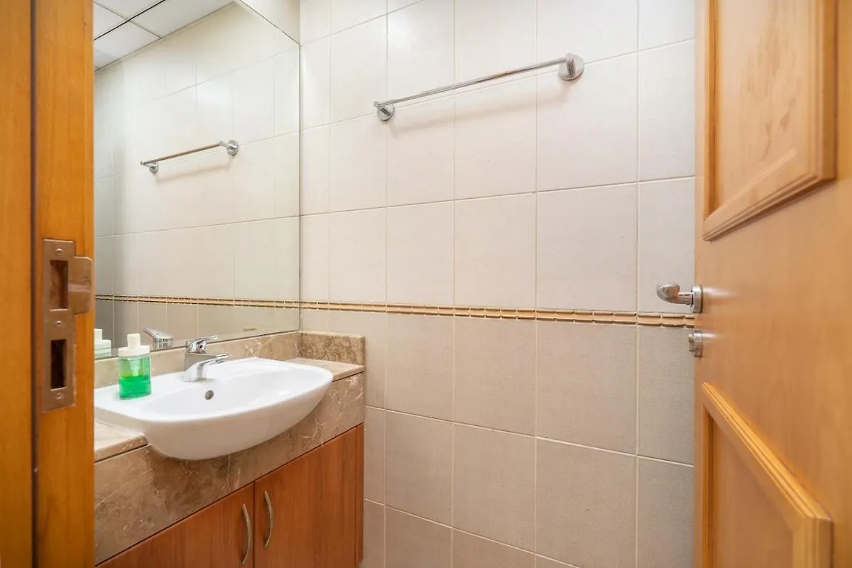 Stylish 1-Bedroom Apartment In Dubai Marina Near The Walk! United Arab Emirates