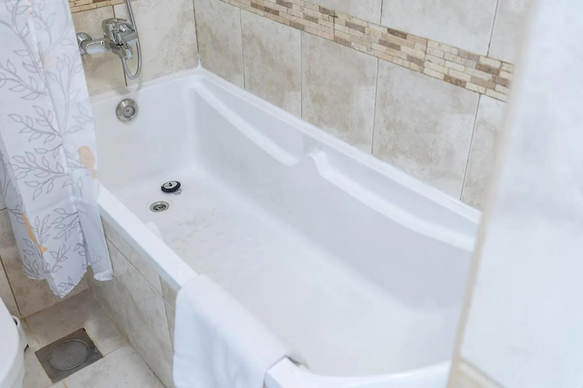Stylish 1-Bedroom Apartment In Dubai Marina Near The Walk!